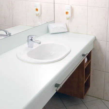 Sonnenhotel Hafnersee Hotel