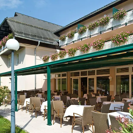 Sonnenhotel Hafnersee Hotel