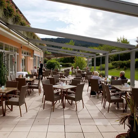 Sonnenhotel Hafnersee 4*