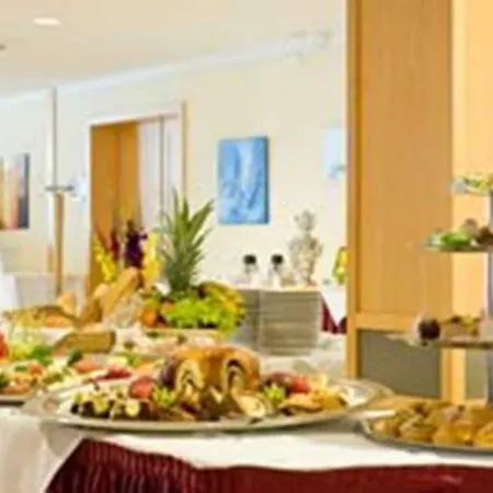 Hotel Sonnenhotel Hafnersee 4*