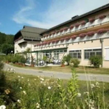 Sonnenhotel Hafnersee Hotel
