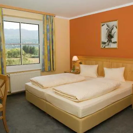 Sonnenhotel Hafnersee Hotel Keutschach am See