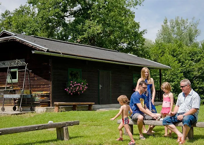 Sonnenhotel Hafnersee 4*